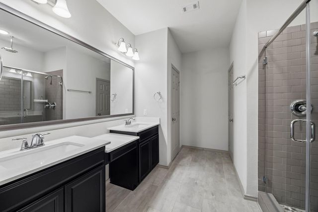 1903 Monaco Memorial Lane, Houston, TX 77043