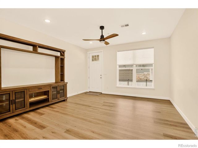 330 High Point Drive 105, Longmont, CO 80504