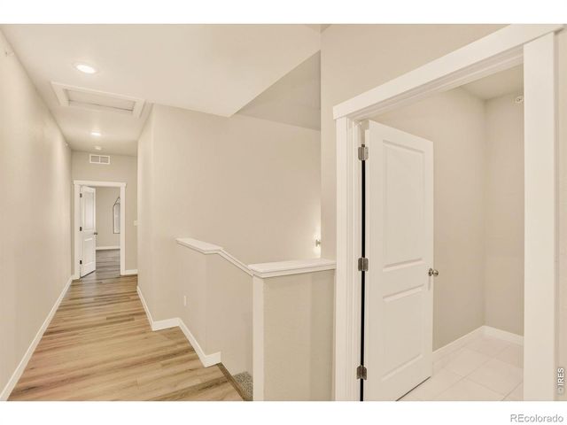 330 High Point Drive 105, Longmont, CO 80504