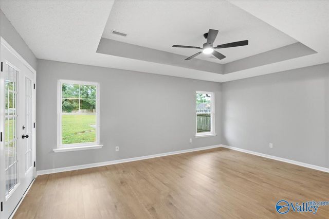 5009 Old Railroad Bed Road, Harvest, AL 35749