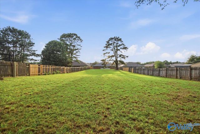 5009 Old Railroad Bed Road, Harvest, AL 35749