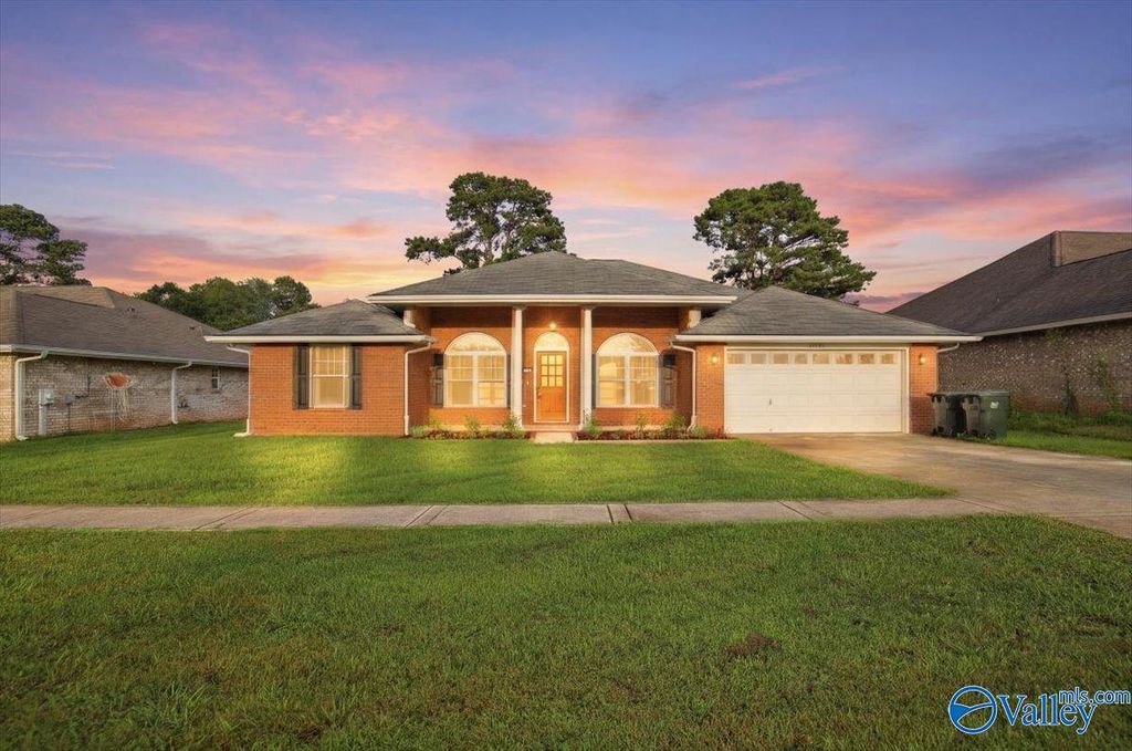 5009 Old Railroad Bed Road, Harvest, AL 35749