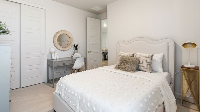 3312 Los Feliz, Santa Fe, NM 87507