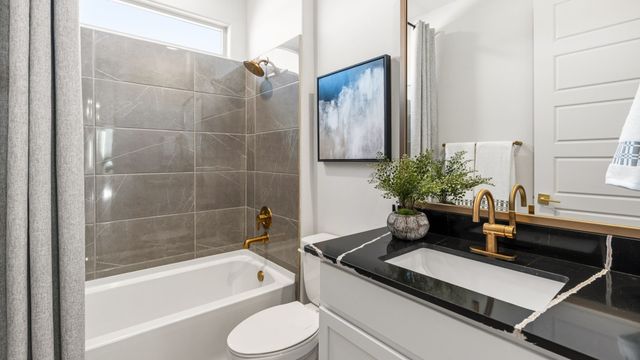 3312 Los Feliz, Santa Fe, NM 87507