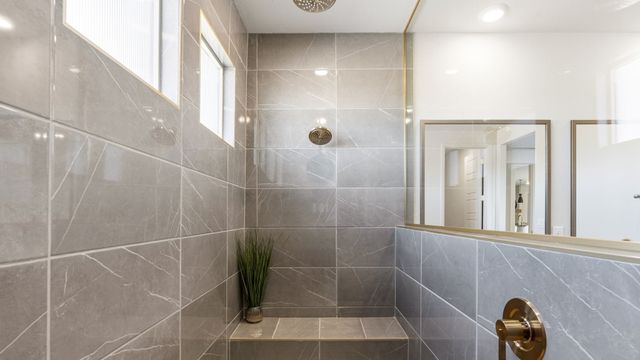 3312 Los Feliz, Santa Fe, NM 87507