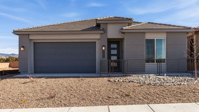 3312 Los Feliz, Santa Fe, NM 87507
