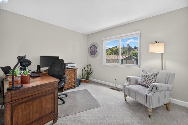 2534 Marsh Dr, San Ramon, CA 94583