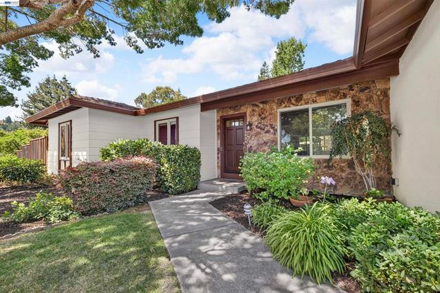 2534 Marsh Dr, San Ramon, CA 94583