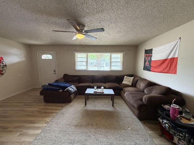 4212 40th Street, Lubbock, TX 79413