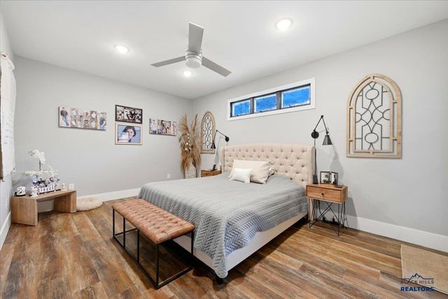 12142 WASHINGTON LOOP, Sturgis, SD 57785