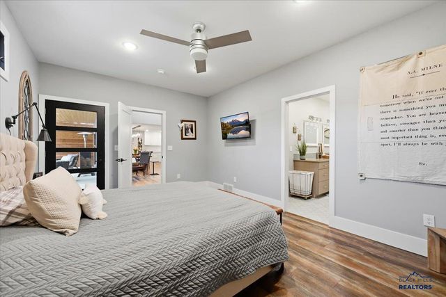 12142 WASHINGTON LOOP, Sturgis, SD 57785