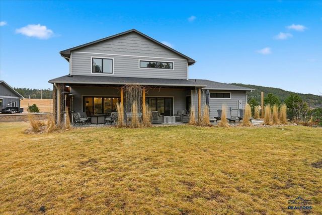 12142 WASHINGTON LOOP, Sturgis, SD 57785