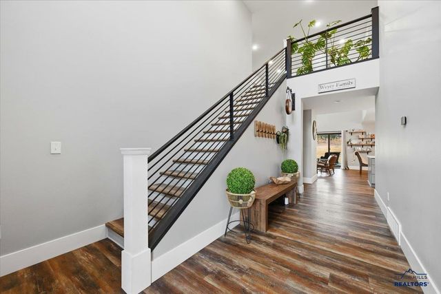 12142 WASHINGTON LOOP, Sturgis, SD 57785