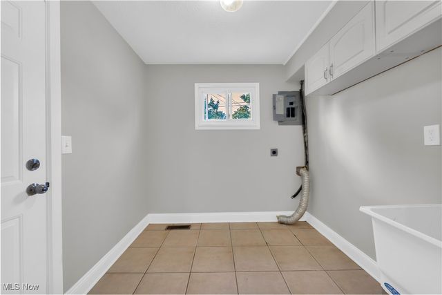 4106 Fulton, Cleveland, OH 44144