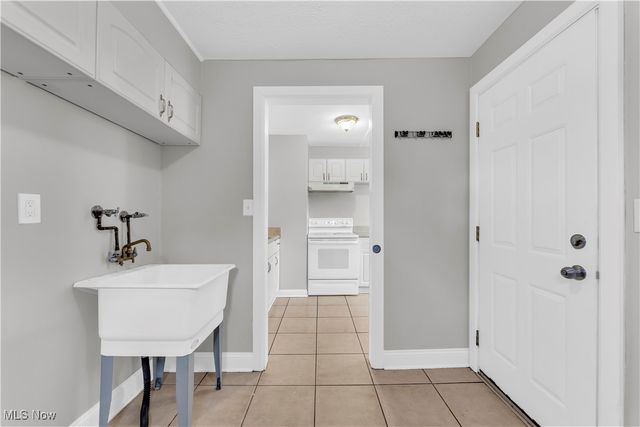 4106 Fulton, Cleveland, OH 44144