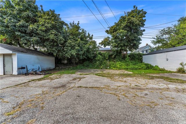 4106 Fulton, Cleveland, OH 44144