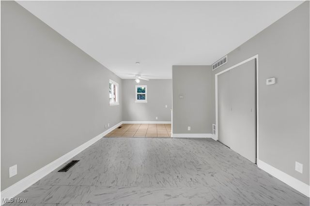 4106 Fulton, Cleveland, OH 44144