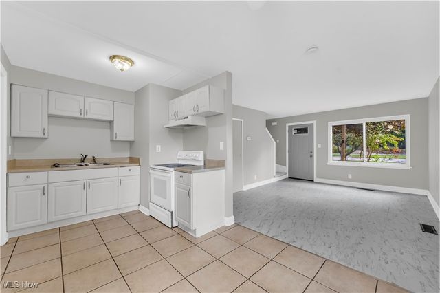 4106 Fulton, Cleveland, OH 44144