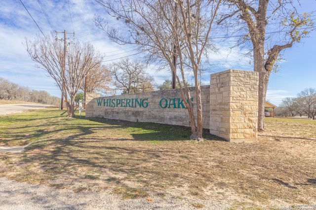 1511 Meadow Glen, Adkins, TX 78101