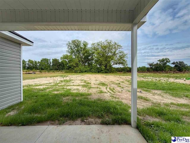 1608 S Highway 57, Dillon, SC 29536