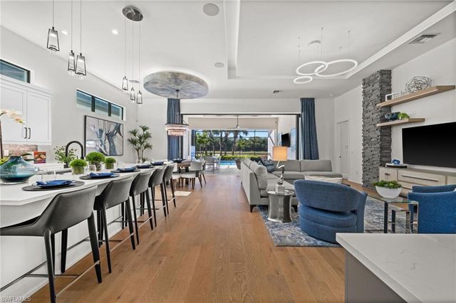 19026 Via Messina WAY, Miromar Lakes, FL 33913