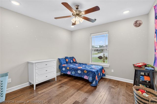 1006 Snow Goose Way, Barling, AR 72923