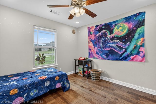 1006 Snow Goose Way, Barling, AR 72923