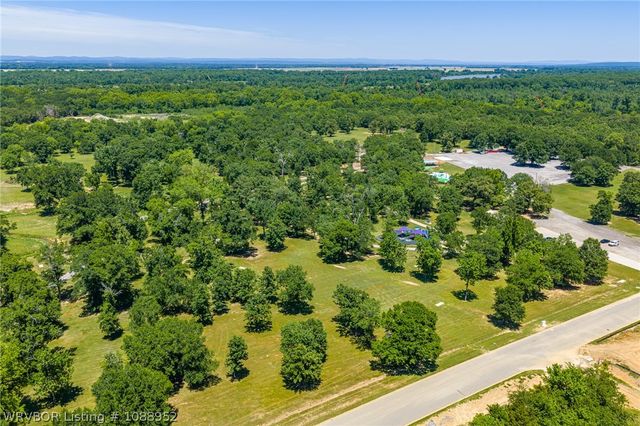 1006 Snow Goose Way, Barling, AR 72923