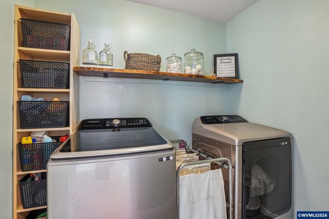3290 Elder St NW, Salem, OR 97304