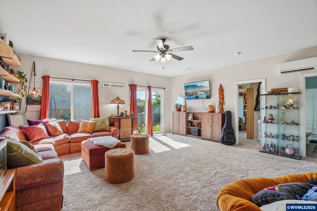 3290 Elder St NW, Salem, OR 97304