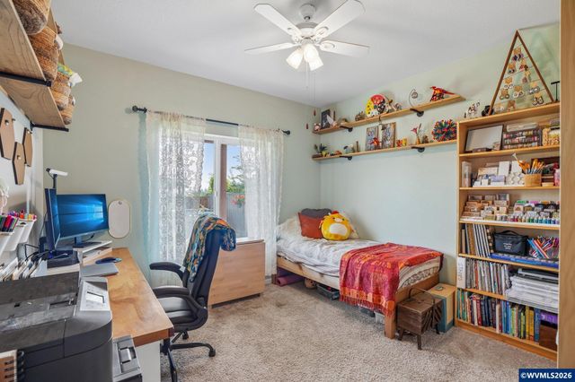 3290 Elder St NW, Salem, OR 97304