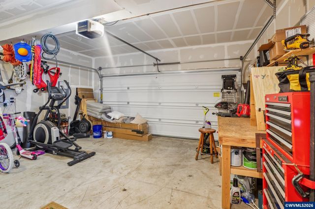 3290 Elder St NW, Salem, OR 97304
