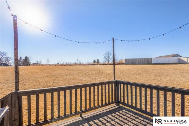 14623 Gilder Avenue, Bennington, NE 68007