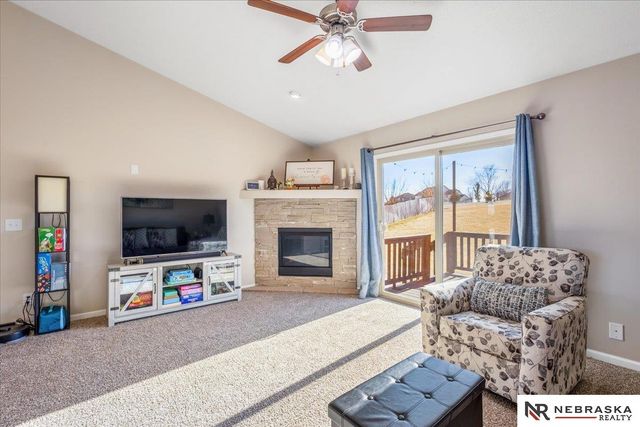 14623 Gilder Avenue, Bennington, NE 68007