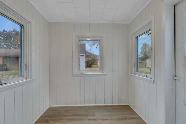 400 Chinook Avenue SW, Avon, MN 56310