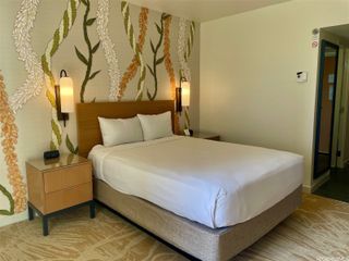 410 Atkinson Drive 957, Honolulu, HI 96814