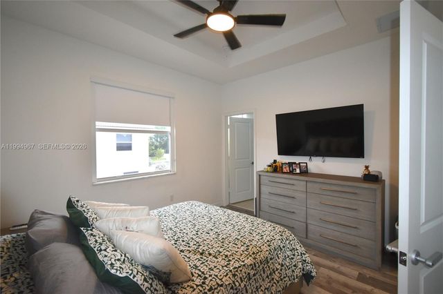 12107 NW 24th Pl, Miami, FL 33167