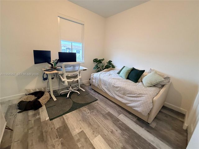 12107 NW 24th Pl, Miami, FL 33167