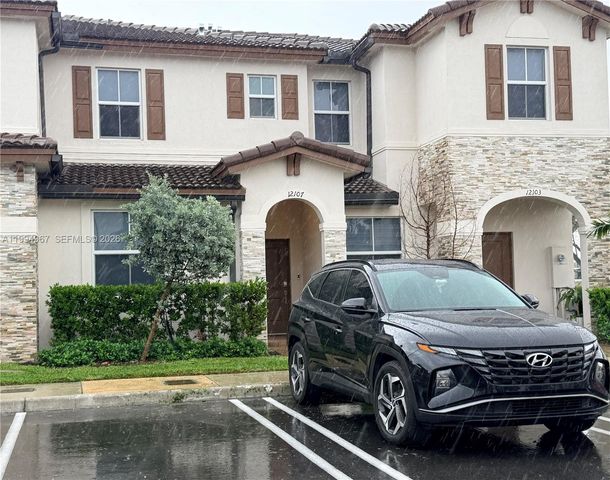 12107 NW 24th Pl, Miami, FL 33167