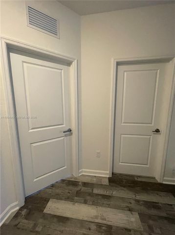 12107 NW 24th Pl, Miami, FL 33167