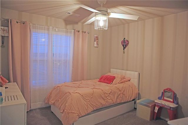 801 SW Loudon Drive, Bentonville, AR 72712