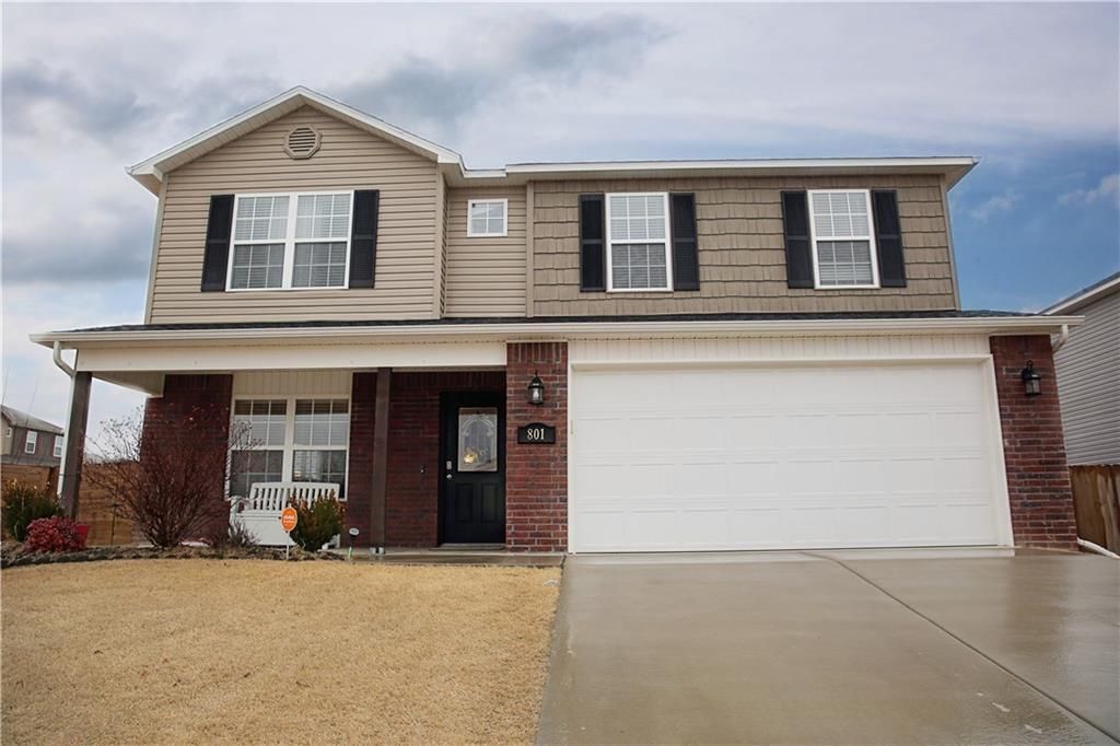 801 SW Loudon Drive, Bentonville, AR 72712