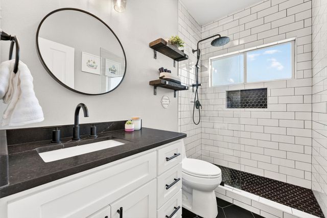 137 Ridgewood CV, Georgetown, TX 78633