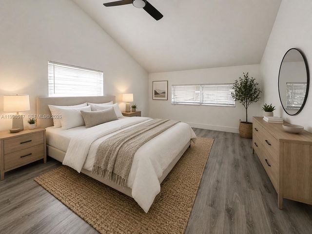 736 NW 41st St, Miami, FL 33127