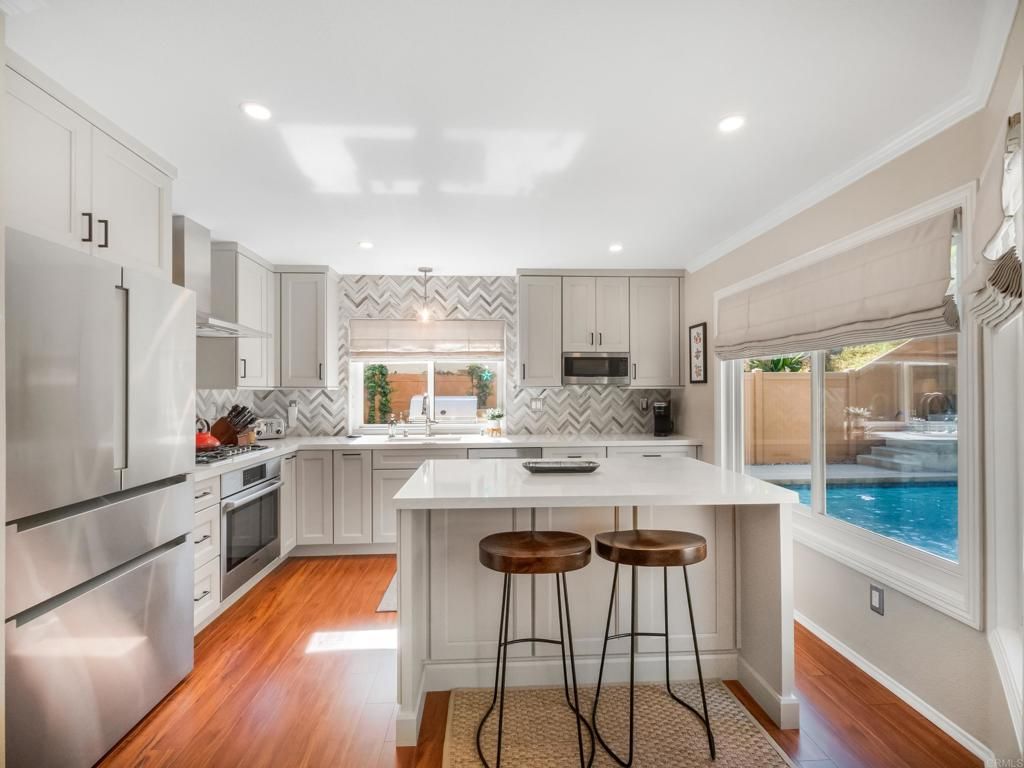 Image 11 of property listing at 4288 Kerwood Court, San Diego, CA 92130