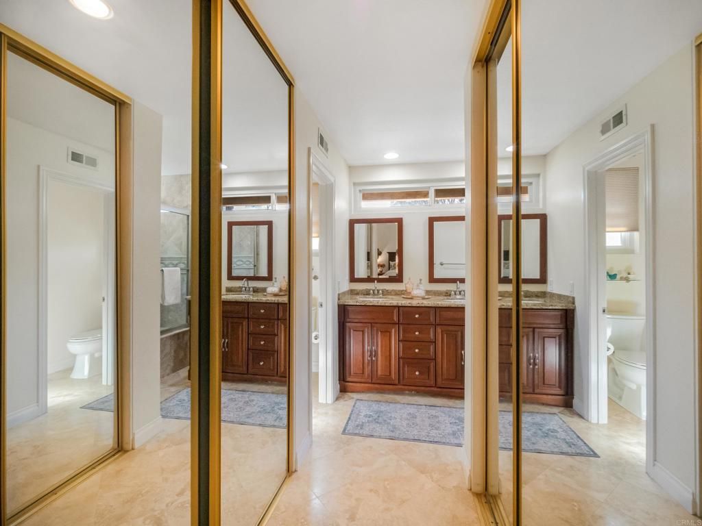 Image 17 of property listing at 4288 Kerwood Court, San Diego, CA 92130