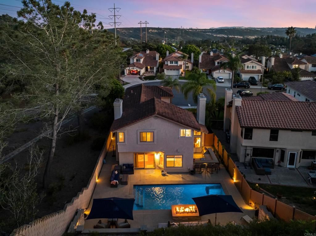 Image 2 of property listing at 4288 Kerwood Court, San Diego, CA 92130