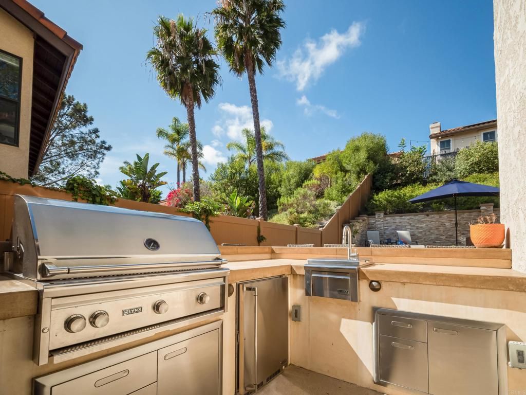 Image 25 of property listing at 4288 Kerwood Court, San Diego, CA 92130