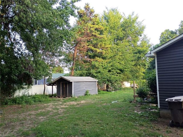 2503 W Vandalia Road, Greensboro, NC 27407