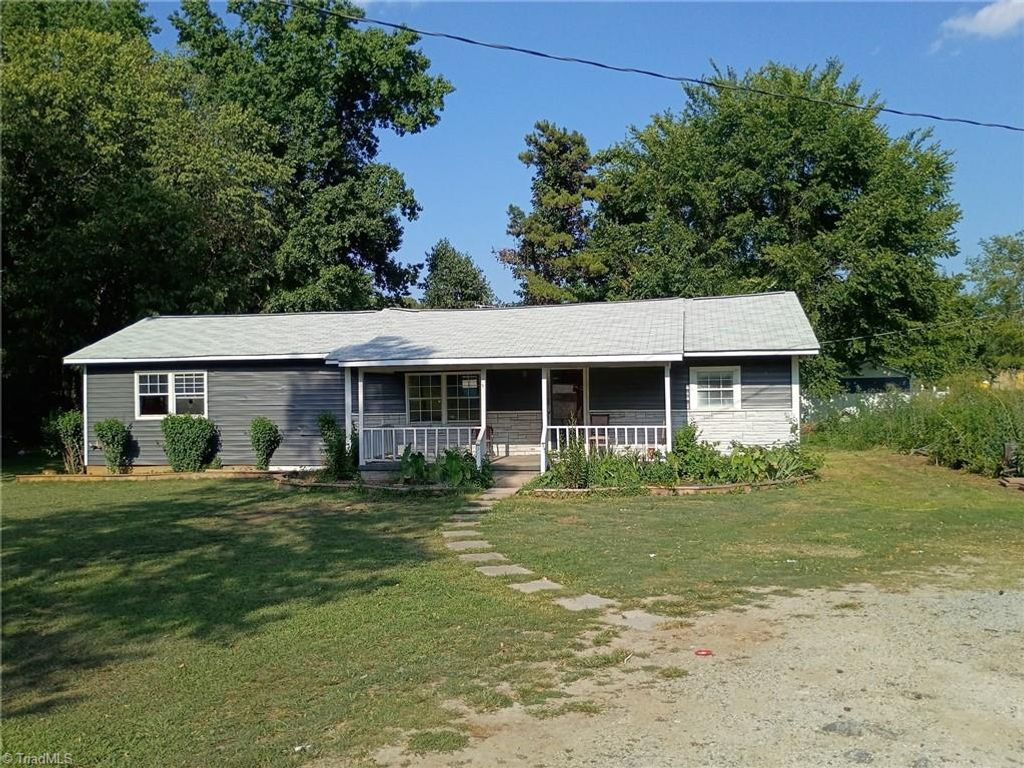 2503 W Vandalia Road, Greensboro, NC 27407